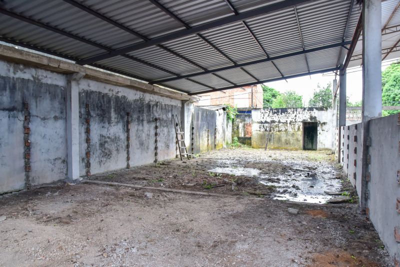 Assinatura de O.S para construção do Mercado do Icuí