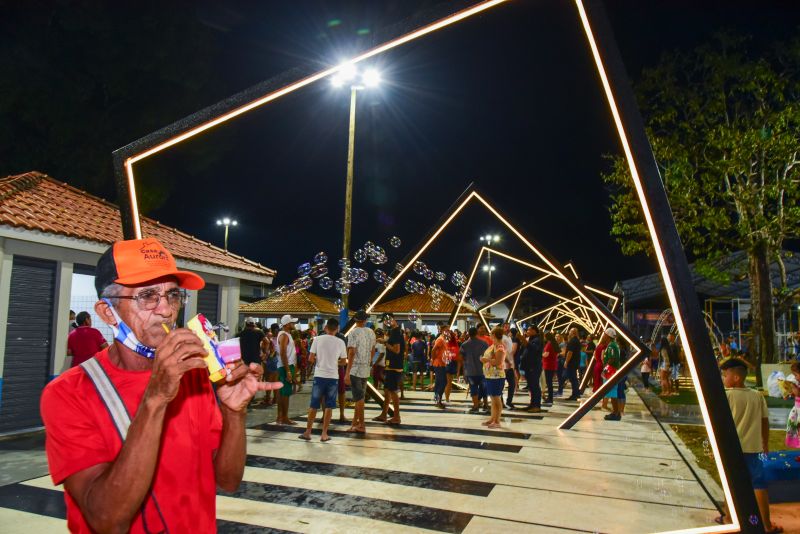 Inauguração da praça de Águas Lindas Parque das Águas
