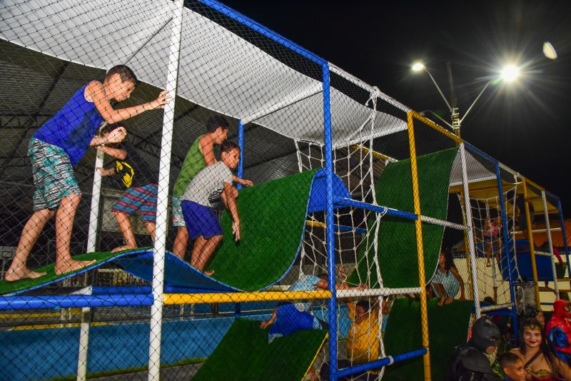 Inauguração da praça de Águas Lindas Parque das Águas