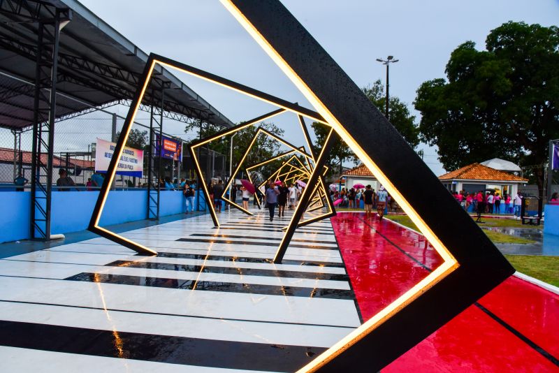 Inauguração da praça de Águas Lindas Parque das Águas