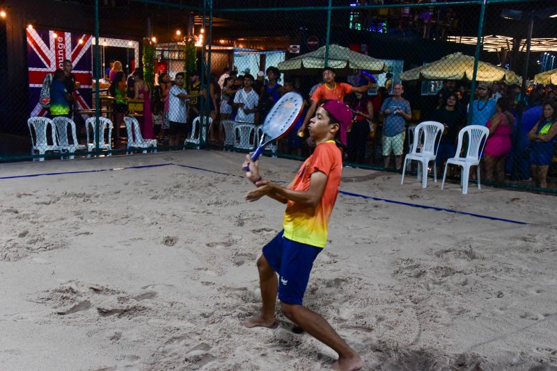 Evento esportivo na Orla de Ananindeua - Projeto Raquetes do Futuro - Beach Tênis e Tênis