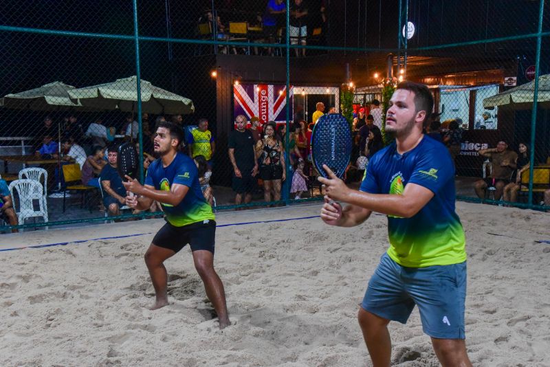 Evento esportivo na Orla de Ananindeua - Projeto Raquetes do Futuro - Beach Tênis e Tênis