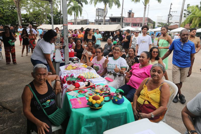 Primeira feira de Agricultura Familiar de Ananindeua na Praça Matriz