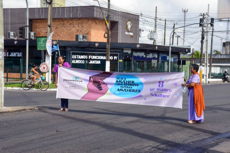 Blitz da Secretaria da Mulher na avenida 3 Corações com Mario Covas