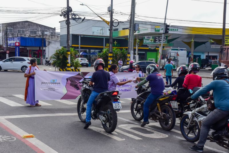 Blitz da Secretaria da Mulher na avenida 3 Corações com Mario Covas