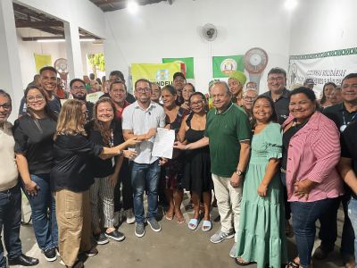 Ananindeua assina termo de adesão para implantação de novos Sisteminhas e fortalece produção de alimentos no município