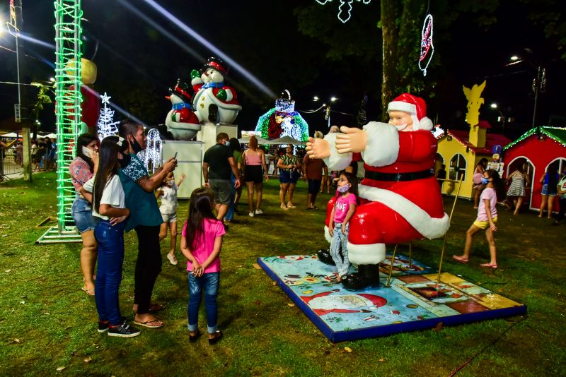 O acender das luzes de Natal em Ananindeua no Complexo da Cidade Nova VIII