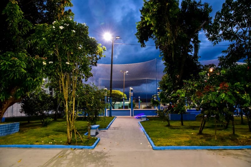 Entrega da Praça, Iluminação em Led e quadra com grama sintética do conjunto Jardim Ananindeua- Centro