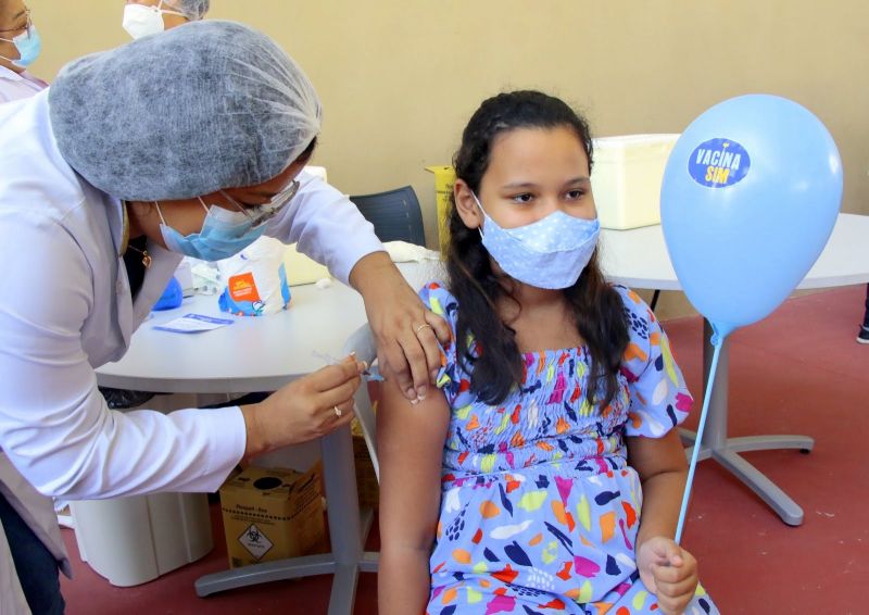 Vacinação de crianças de 11 anos Usina da Paz Icuí