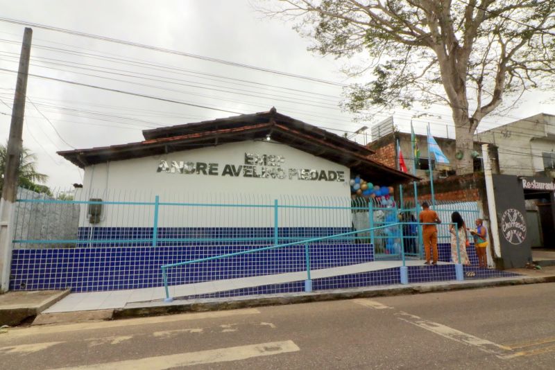 Entrega da Escola André Avelino Piedade – Águas Brancas