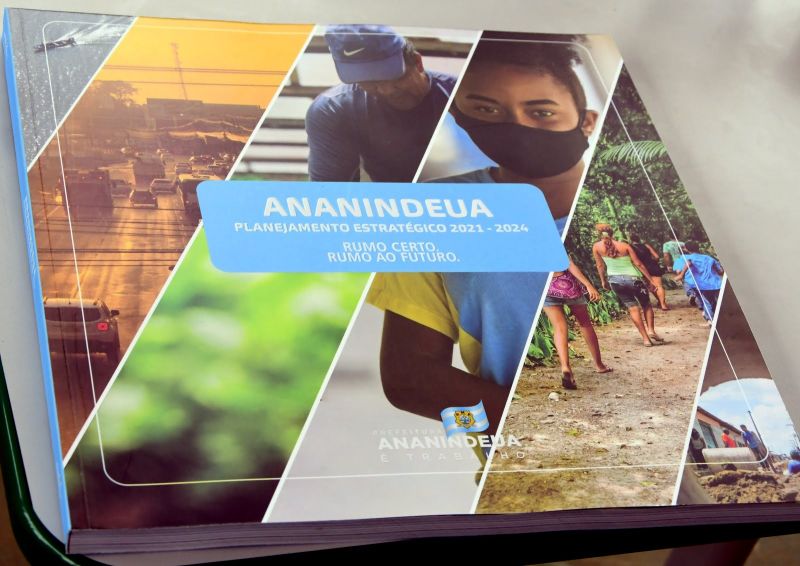 Sessão Ordinária Itinerante e apresentação do livro SW Planejamento Estratégico da Prefeitura Municipal de Ananindeua, 2021-2024