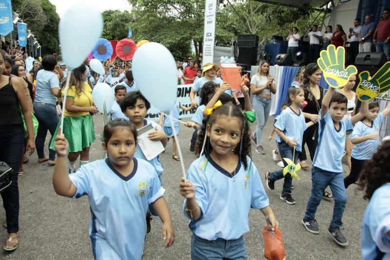 Caminhada escolar em alusão à Independência do Brasil, Lado Sul no conjunto Júlia Seffer