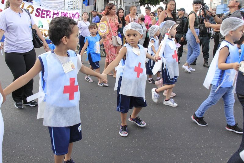 Caminhada Escolar em Alusão à Independência do Brasil lado Norte na Arterial 18