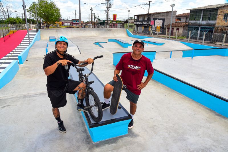 Fotos de apoio de ciclista e sketistas na pista Radical do Curuçambá