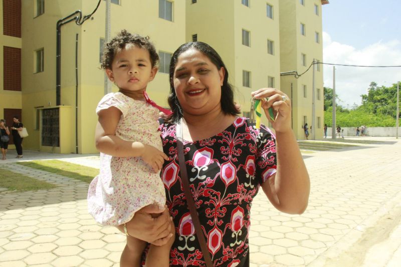 Entrega de 220 unidades do Conjunto Anita Gerosa do Programa Casa Verde e Amarela – Conjunto Girassol no bairro do Aurá