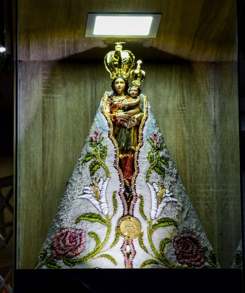 Traslado da imagem peregrina de Nossa Senhora de Nazaré, na frente do Mercado Central, prefeitura e missa na igreja matriz Nossa Senhora das Graças