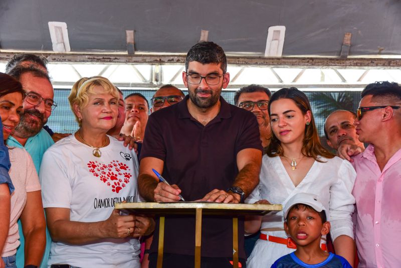 Assinatura da O.S para construção da Orla do Icuí e Apresentação do Projeto Arquitetônico no bairro Icuí
