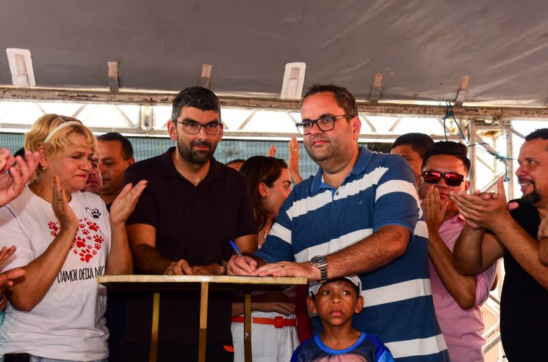 Assinatura da O.S para construção da Orla do Icuí e Apresentação do Projeto Arquitetônico no bairro Icuí