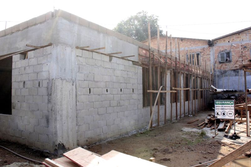 Visita técnica às obras da Casa Mulher Brasileira no bairro Centro