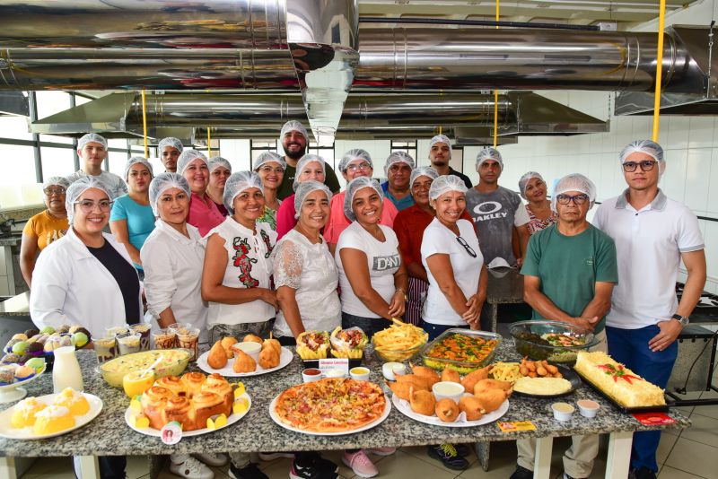 Curso de Culinária para Empreendedores da Praça da Bíblia na Cidade Nova