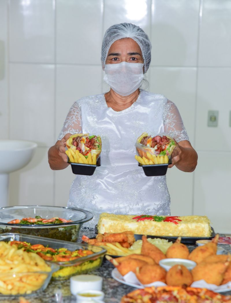 Curso de Culinária para Empreendedores da Praça da Bíblia na Cidade Nova