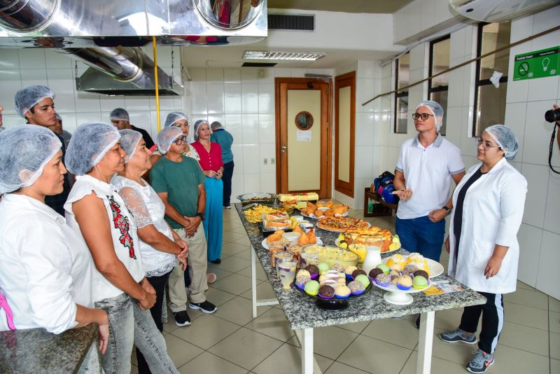 Curso de Culinária para Empreendedores da Praça da Bíblia na Cidade Nova