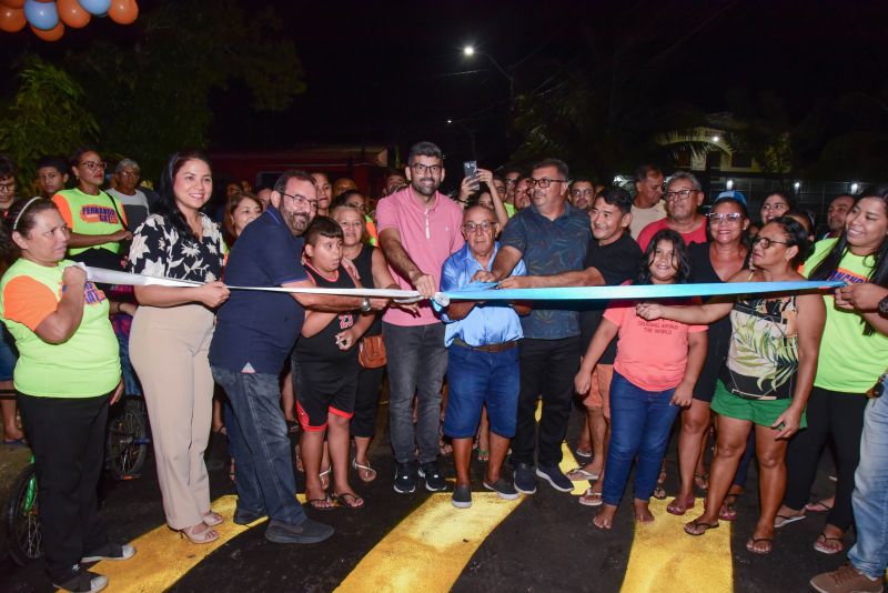 Inauguração de ruas Pavimentadas no Conjunto Pindorama, rua Principal do Coqueiro