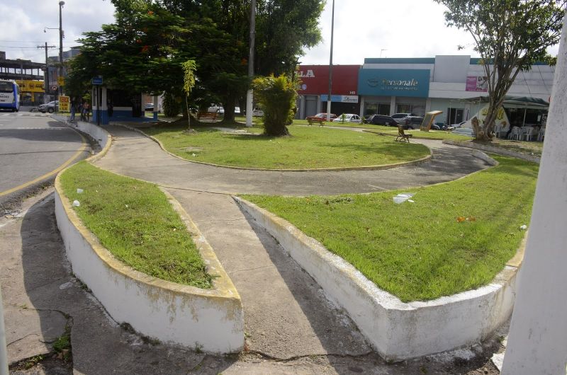 Assinatura de Ordem de Serviço para Reforma da Praça Estrela na Cidade Nova Ill