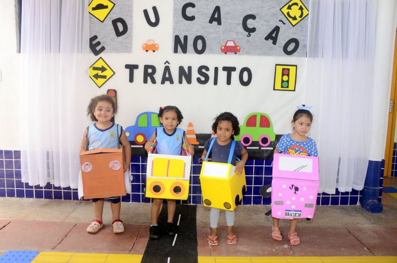 Educação de Trânsito na escola Girassol