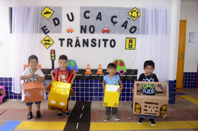 Educação de Trânsito na escola Girassol