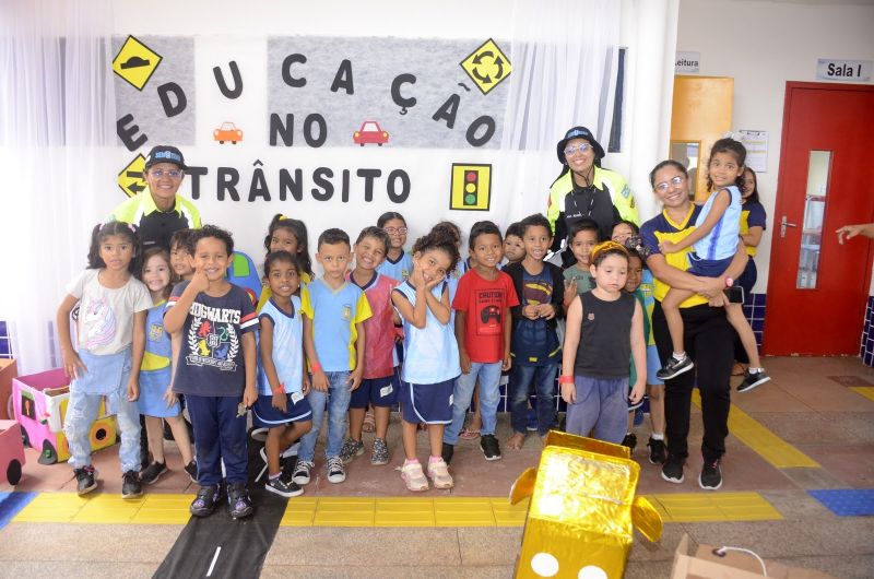 Educação de Trânsito na escola Girassol