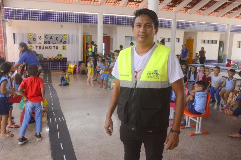 Educação de Trânsito na escola Girassol