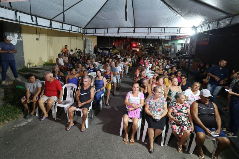 Entrega de Títulos de Propriedade na comunidade Park no bairro Icuí