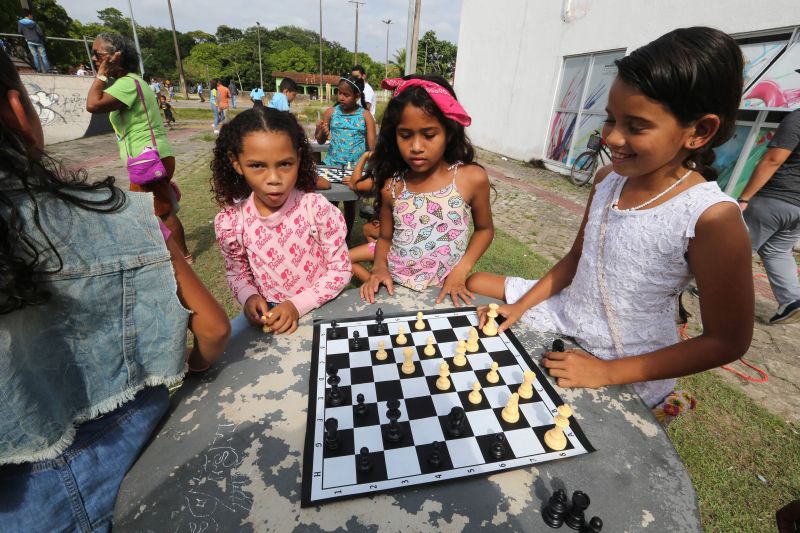 Semana da Criança no Cras Estrela Ananin no conjunto Júlia Seffer