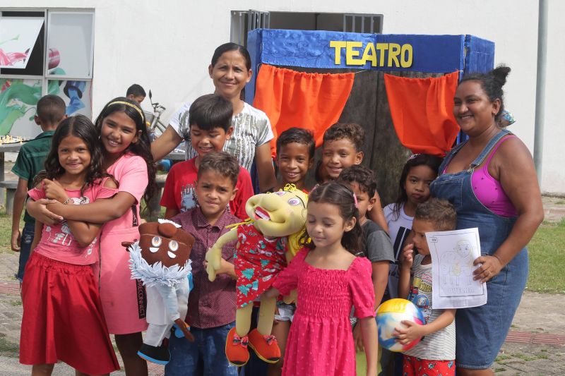 Semana da Criança no Cras Estrela Ananin no conjunto Júlia Seffer