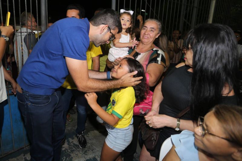 Entrega títulos de propriedade na comunidade park Anne no conjunto Júlia Seffer