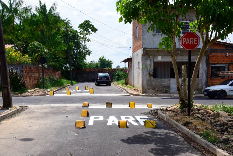 Sinalização Asfáltica na Comunidade Hokkaida no bairro Águas Brancas