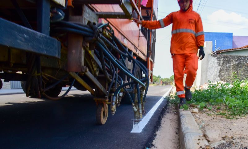 Sinalização Asfáltica na Comunidade Hokkaida no bairro Águas Brancas