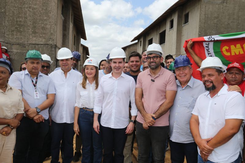 Visita técnica em obras do empreendimento ?Pouso do Aracanga? E abertura de cadastro para novos Beneficiários, bairro Aurá e agenda com Jader Filho - Ministro das Cidades