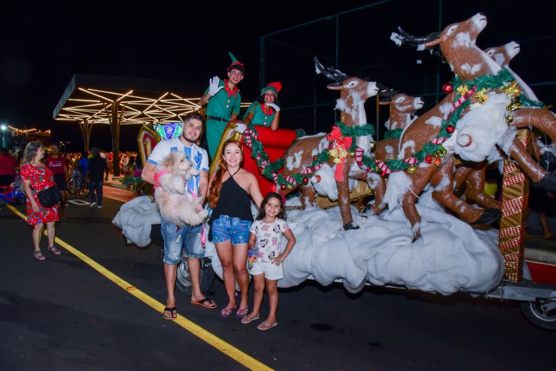 Espetáculo Natalino e Natal de Amor na Orla de Ananindeua