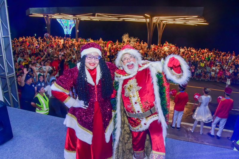 Espetáculo Natalino e Natal de Amor na Orla de Ananindeua