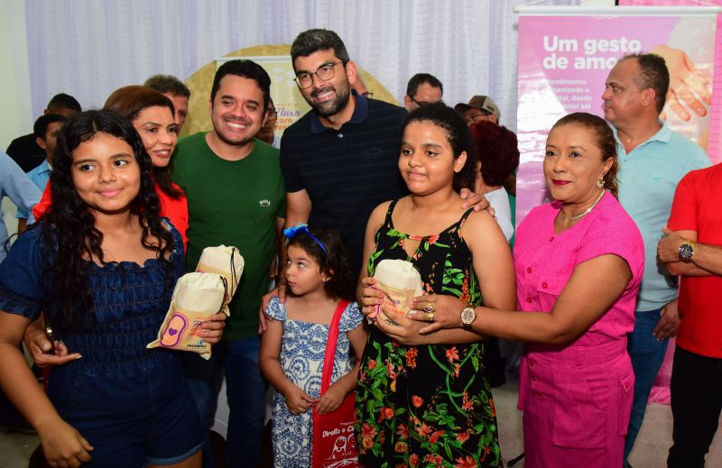 Entrega do Centro de Referência em Assistência Social Estrela Ananin - CRAS. Conjunto Júlia Seffer