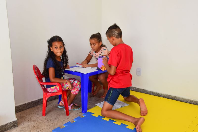 Entrega do Centro de Referência em Assistência Social Estrela Ananin - CRAS. Conjunto Júlia Seffer