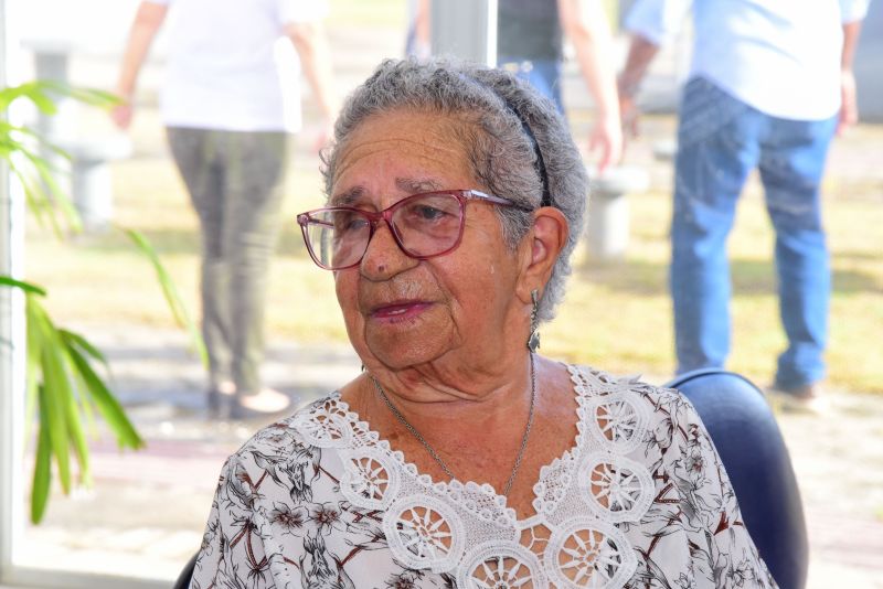 Entrega do Centro de Referência em Assistência Social Estrela Ananin - CRAS. Conjunto Júlia Seffer