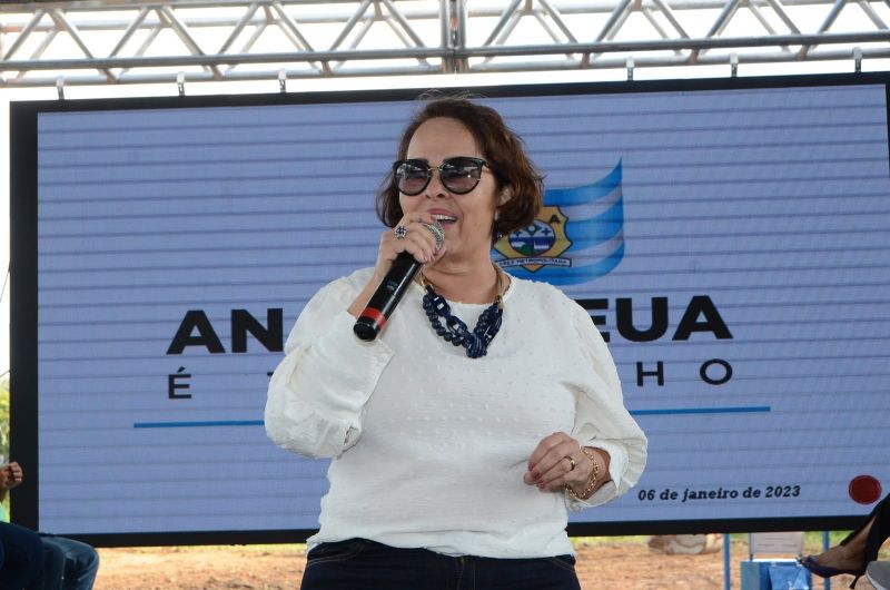 Assinatura de ordem serviço para construção 1ª Escola do Município que funcionará em tempo Integral EMEF Parque Eco Escola