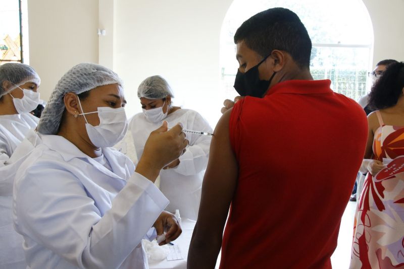 Vacinação Covid na Paróquia de Nossa Senhora do Amparo