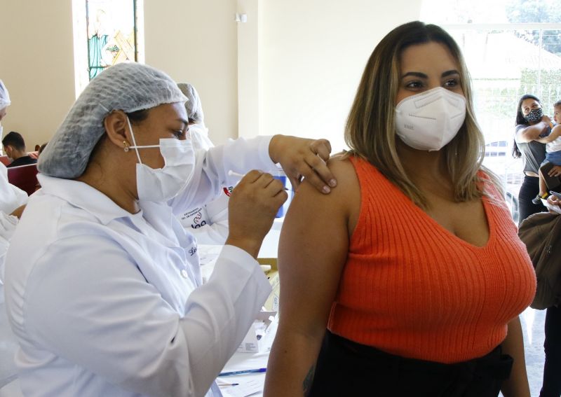 Vacinação Covid na Paróquia de Nossa Senhora do Amparo