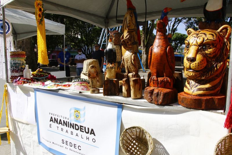 Visita a Feira do Agricultor Familiar na Praça da Cidade Nova VIII