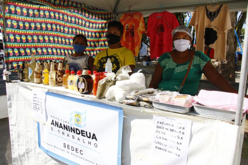 Visita a Feira do Agricultor Familiar na Praça da Cidade Nova VIII