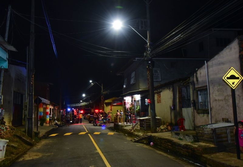 Inauguração Asfáltica e Iluminação Pública em Led na rua Trombeta no Bairro Paar